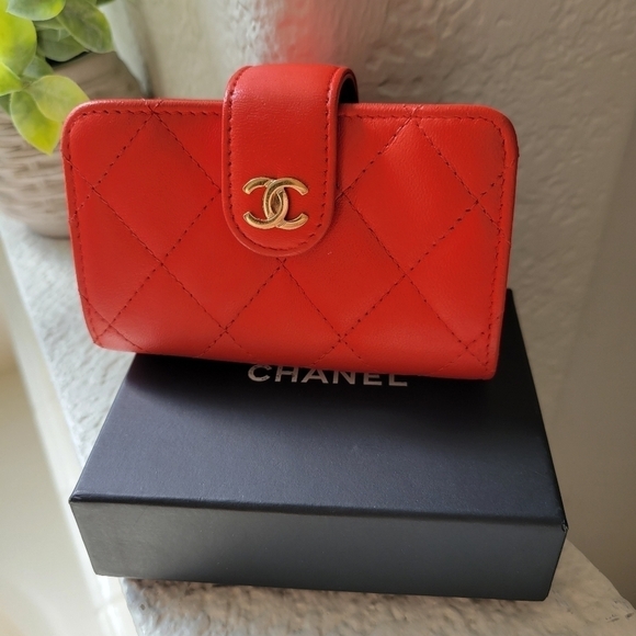Chanel Quilted Lambskin Accordion Card Case Wallet